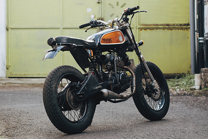 倉庫・ガレージはバイク駐車場としてどうなの?防犯対策など保管上のメリット・注意点など