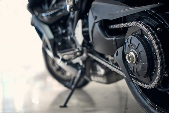 バイクの正しい引き起こし方